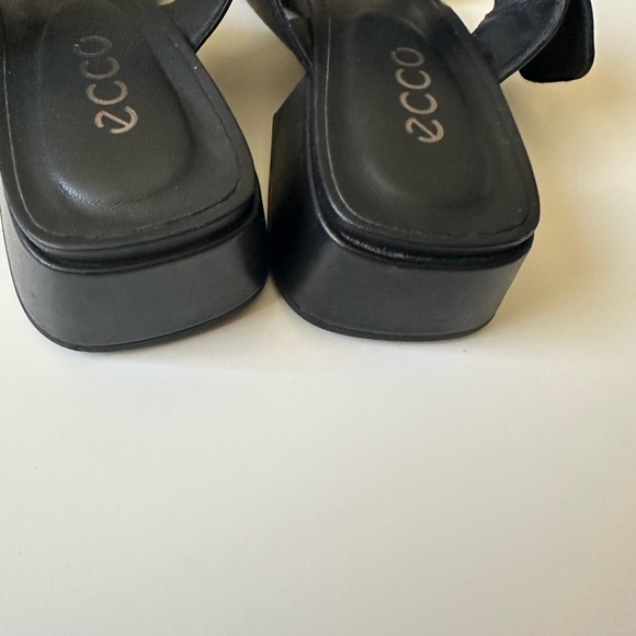 ECCO “Elevate” Squared Sandal | Black - Picture 6 of 8